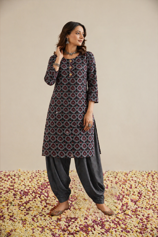 Surmai Geometric Kurta (1 Pc)
