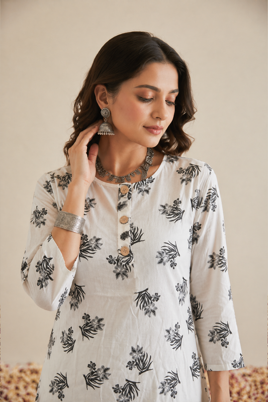 Mogra Floral Kurta (1 Pc)